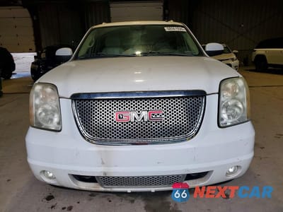 Piąte zdjęcie samochodu w środku: 2008 GMC YUKON XL DENALI VIN:1GKFK66888J190791 - miniatura
