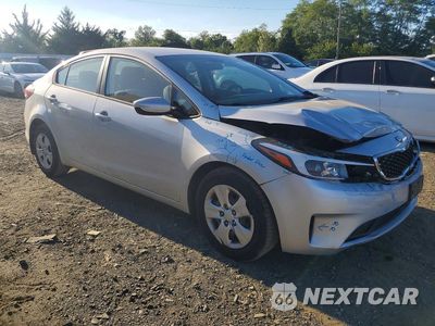Czwarte zdjęcie samochodu z boku: 2018 KIA FORTE LX VIN:3KPFK4A78JE234483 - miniatura