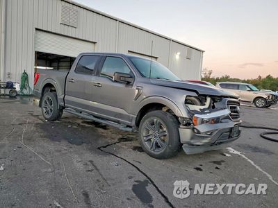 Czwarte zdjęcie samochodu z boku: 2022 FORD F150 SUPERCREW VIN:1FTEW1EP5NFA22368 - miniatura