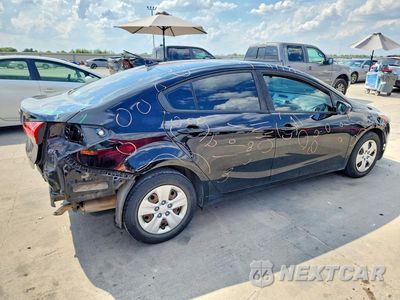 Trzecie zdjęcie samochodu z tyłu: 2018 KIA FORTE LX VIN:3KPFK4A73JE272767 - miniatura