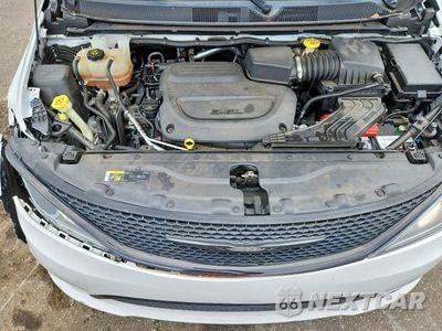 Zdjęcie 12 z 13 samochodu: 2020 CHRYSLER PACIFICA TOURING L VIN:2C4RC1BG3LR237784 - miniatura