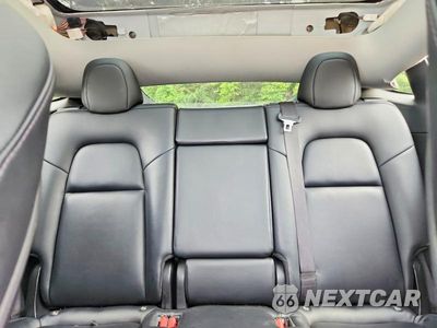 Zdjęcie 10 z 13 samochodu: 2021 TESLA MODEL Y VIN:5YJYGDEE8MF125684 - miniatura