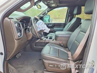 Zdjęcie 7 z 13 samochodu: 2023 GMC SIERRA K2500 DENALI VIN:1GT49REY6PF168131 - miniatura
