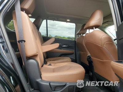 Zdjęcie 11 z 13 samochodu: 2026 TOYOTA GRAND HIGHLANDER PLATINUM VIN:5TDAAAB50TS130734 - miniatura