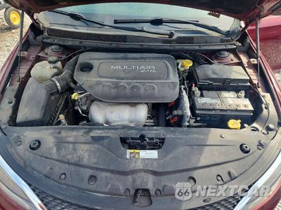 Zdjęcie 11 z 12 samochodu: 2015 CHRYSLER 200 LIMITED VIN:1C3CCCABXFN520969 - miniatura