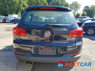 Zdjęcie 6 z 13 samochodu: 2017 VOLKSWAGEN TIGUAN S VIN:WVGBV7AXXHK000324 - miniatura