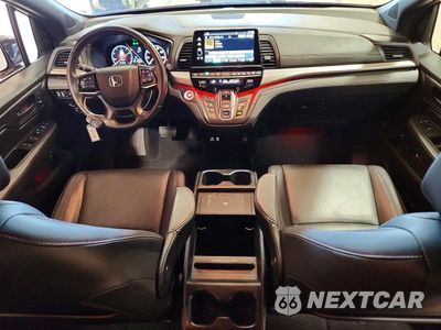 Zdjęcie 8 z 14 samochodu: 2025 HONDA ODYSSEY SPORT-L VIN:5FNRL6H77SB050403 - miniatura