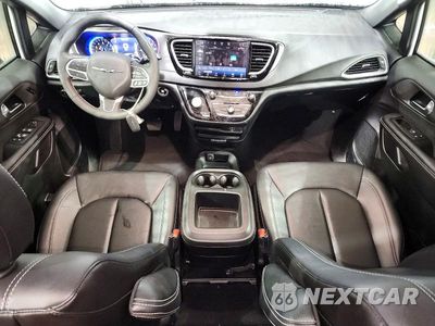 Zdjęcie 8 z 13 samochodu: 2026 CHRYSLER PACIFICA SELECT VIN:2C4RC1BG6TR260606 - miniatura