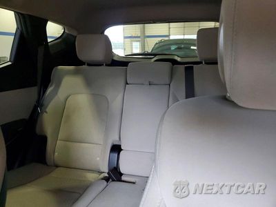 Zdjęcie 10 z 13 samochodu: 2017 HYUNDAI SANTA FE SPORT 2.4L VIN:5NMZU3LB2HH020563 - miniatura