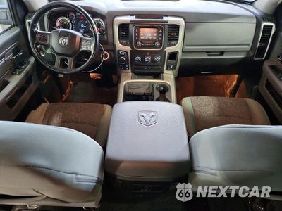 Zdjęcie 8 z 12 samochodu: 2015 RAM 1500 SLT VIN:1C6RR7LT6FS731631 - miniatura