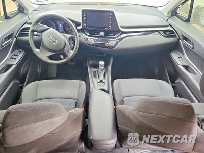 Zdjęcie 8 z 12 samochodu: 2020 TOYOTA C-HR LE VIN:JTNKHMBX5L1068629 - miniatura