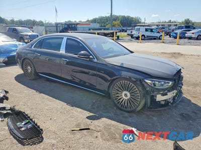 Czwarte zdjęcie samochodu z boku: 2025 MERCEDES-BENZ S MERCEDES-MAYBACH S680 4M VIN:W1K6X7KB4SA326903 - miniatura