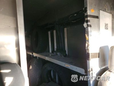 Zdjęcie 10 z 12 samochodu: 2019 FORD TRANSIT 250 DELIVERY VAN VIN:1FTYR3XM5KKB29068 - miniatura