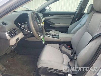 Zdjęcie 7 z 13 samochodu: 2020 HONDA ACCORD LX VIN:1HGCV1F10LA079819 - miniatura