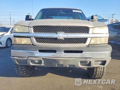 Piąte zdjęcie samochodu w środku: 2005 CHEVROLET SILVERADO C1500 HEAVY DUTY VIN:1GCGC13U15F810557 - miniatura