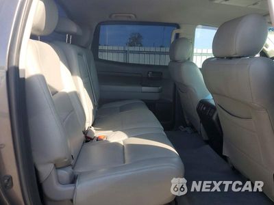 Zdjęcie 10 z 12 samochodu: 2011 TOYOTA TUNDRA CREWMAX SR5 VIN:5TFDW5F18BX171652 - miniatura