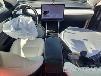 Zdjęcie 8 z 12 samochodu: 2019 TESLA MODEL 3 VIN:5YJ3E1EA0KF486092 - miniatura