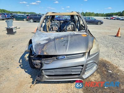 Piąte zdjęcie samochodu w środku: 2013 FORD ESCAPE SE VIN:1FMCU0GX1DUB23708 - miniatura