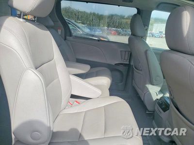 Zdjęcie 11 z 14 samochodu: 2020 TOYOTA SIENNA XLE 8-PASSENGER VIN:5TDYZ3DC5LS054233 - miniatura