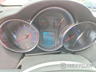 Zdjęcie 9 z 12 samochodu: 2015 CHEVROLET CRUZE LT VIN:1G1PC5SB2F7263892 - miniatura