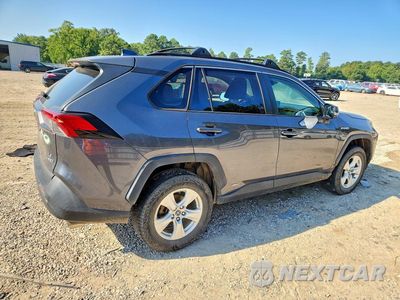 Trzecie zdjęcie samochodu z tyłu: 2019 TOYOTA RAV4 LE VIN:JTMMWRFV6KD008879 - miniatura