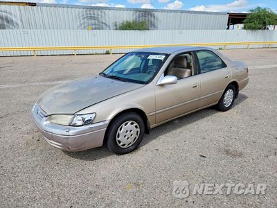 1999 TOYOTA CAMRY LE JT2BG28K4X0366651 - główne zdjęcie licytacji z USA - miniatura