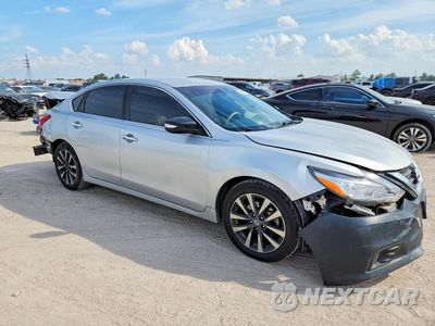 Czwarte zdjęcie samochodu z boku: 2016 NISSAN ALTIMA 2.5 SL VIN:1N4AL3AP6GC121669 - miniatura