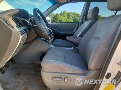 Zdjęcie 7 z 14 samochodu: 2006 TOYOTA HIGHLANDER HYBRID VIN:JTEEW21A060023953 - miniatura