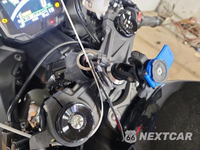 Zdjęcie 8 z 9 samochodu: 2026 KAWASAKI ZX636 K VIN:JKBZXJJ12TA042528 - miniatura