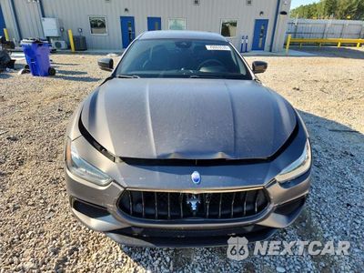 Piąte zdjęcie samochodu w środku: 2020 MASERATI GHIBLI S VIN:ZAM57YTS5L1343779 - miniatura