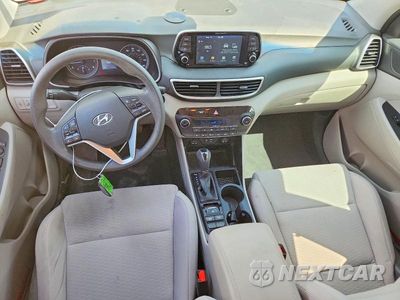 Zdjęcie 8 z 13 samochodu: 2019 HYUNDAI TUCSON SEL VIN:KM8J33AL3KU846992 - miniatura