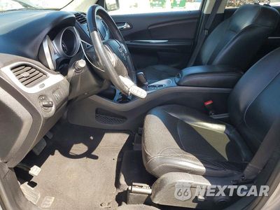 Zdjęcie 7 z 13 samochodu: 2019 DODGE JOURNEY GT VIN:3C4PDDEG5KT764576 - miniatura
