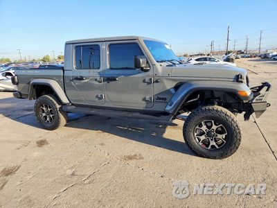 Czwarte zdjęcie samochodu z boku: 2020 JEEP GLADIATOR OVERLAND VIN:1C6HJTFG6LL216239 - miniatura
