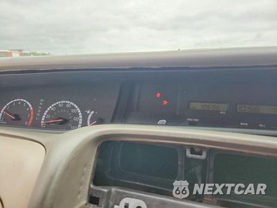 Zdjęcie 9 z 12 samochodu: 2001 TOYOTA AVALON XL VIN:4T1BF28B41U173325 - miniatura