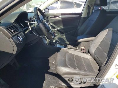 Zdjęcie 7 z 13 samochodu: 2019 VOLKSWAGEN PASSAT WOLFSBURG VIN:1VWLA7A33KC002660 - miniatura