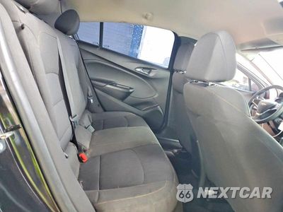 Zdjęcie 10 z 13 samochodu: 2018 CHEVROLET CRUZE LS VIN:1G1BC5SMXJ7161907 - miniatura