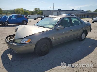 1999 TOYOTA CAMRY LE 4T1BG22K3XU430800 - główne zdjęcie licytacji z USA - miniatura
