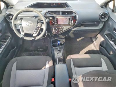 Zdjęcie 8 z 12 samochodu: 2020 TOYOTA PRIUS C VIN:JTDKDTB35L1636868 - miniatura