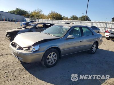 1999 TOYOTA CAMRY LE V6 JT2BF28K9X0191722 - główne zdjęcie licytacji z USA - miniatura