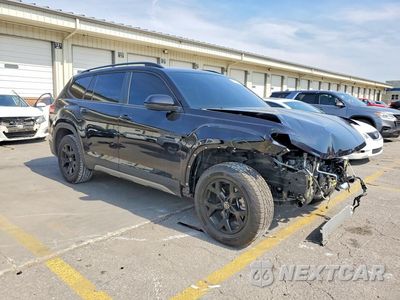 Czwarte zdjęcie samochodu z boku: 2024 VOLKSWAGEN ATLAS PEAK EDITION SE VIN:1V2CR2CA3RC609399 - miniatura