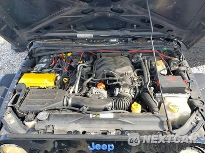 Zdjęcie 12 z 14 samochodu: 2016 JEEP WRANGLER UNLIMITED SPORT VIN:1C4BJWDGXGL179849 - miniatura