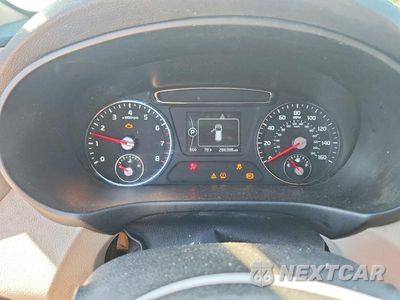 Zdjęcie 9 z 14 samochodu: 2016 KIA SORENTO LX VIN:5XYPG4A39GG031620 - miniatura