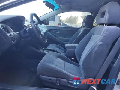 Zdjęcie 7 z 13 samochodu: 2002 HONDA ACCORD EX VIN:1HGCG32572A000840 - miniatura