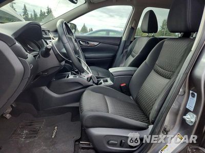 Zdjęcie 7 z 13 samochodu: 2017 NISSAN ROGUE SV VIN:KNMAT2MV1HP540117 - miniatura