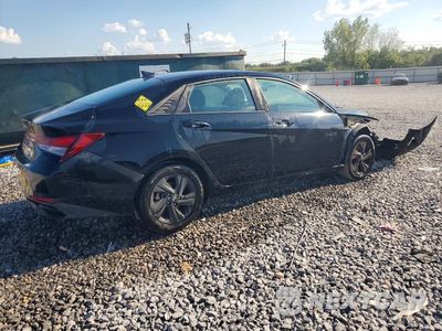 Trzecie zdjęcie samochodu z tyłu: 2022 HYUNDAI ELANTRA SEL VIN:KMHLM4AG9NU322670 - miniatura