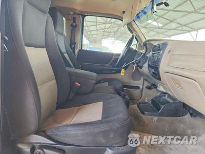 Zdjęcie 10 z 12 samochodu: 2004 FORD RANGER SUPER CAB VIN:1FTYR44U24PA63157 - miniatura
