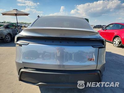Zdjęcie 6 z 13 samochodu: 2026 TESLA MODEL Y VIN:7SAYGDEE2TA382791 - miniatura