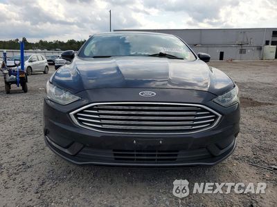 Piąte zdjęcie samochodu w środku: 2018 FORD FUSION SE HYBRID VIN:3FA6P0LU9JR171048 - miniatura
