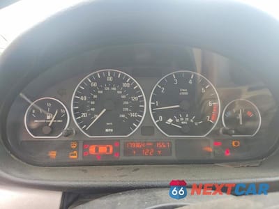 Zdjęcie 9 z 13 samochodu: 2002 BMW 3ER XI VIN:WBAEW53432PG09271 - miniatura
