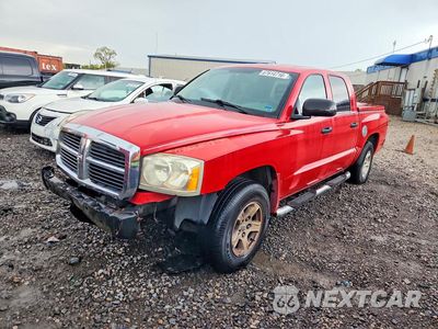 2006 DODGE DAKOTA QUAD SLT 1D7HE48N46S503173 - główne zdjęcie licytacji z USA - miniatura